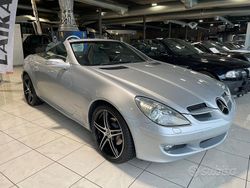 Grigio Usata 2005 Mercedes SLK200 Cabrio | 15.000 € (Molto cara)