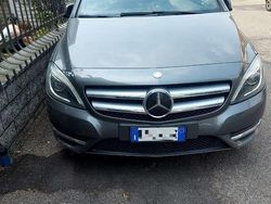 Usata 2012 Mercedes B180 Premium Monovolume | 8000 € (Buon prezzo)