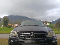 Nero Usata 2007 Mercedes ML320 SUV | 8000 € (Buon prezzo)