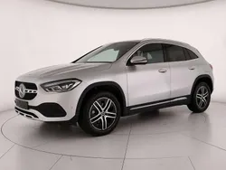 Grigio Usata 2021 Mercedes GLA180 SUV | 31.800 € (Buon prezzo)