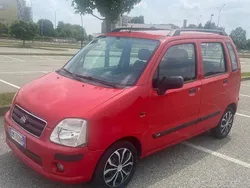 Rosso Usata 2004 Suzuki Wagon R+ Station wagon | 2000 € (Buon prezzo)