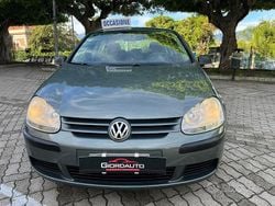 Grigio Usata 2008 VW Golf V Tre volumi | 2500 € (Buon prezzo)