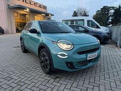 Blu/azzurro Usata 2025 Fiat 600 La Prima SUV | 21.950 €