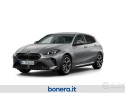 Grigio Nuova 2025 BMW 118 M Sport Due volumi | 46.000 €