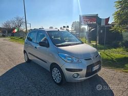 Grigio Usata 2011 Hyundai i10 Due volumi | 6000 € (Cara)
