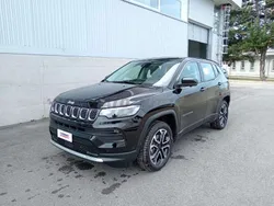 Nero Nuova 2025 Jeep Compass Altitude SUV | 30.876 €