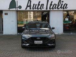 Grigio Usata 2023 Ford Focus ST-Line Station wagon | 17.990 € (Buon prezzo)