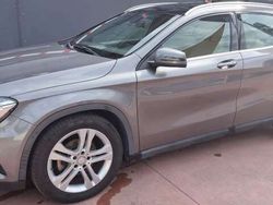 Grigio Usata 2015 Mercedes GLA220 Executive SUV | 16.000 € (Ottimo prezzo)