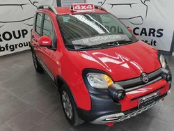 Rossa Usata 2018 Fiat Panda Cross Cross Due volumi | 10.990 € (Ottimo prezzo)
