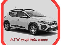 Bianco Usata 2024 Dacia Sandero Stepway Due volumi | 16.000 €