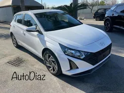 Bianco Nuova 2024 Hyundai i20 Due volumi | 15.900 € (Buon prezzo)