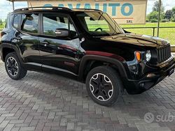 Nero Usata 2015 Jeep Renegade Trailhawk SUV | 13.990 € (Buon prezzo)