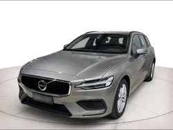 Grigio met. Usata 2021 Volvo V60 Business Edition Station wagon | 25.500 € (Buon prezzo)