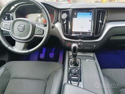 Bianco Usata 2018 Volvo XC60 SUV | 20.500 € (Molto cara)