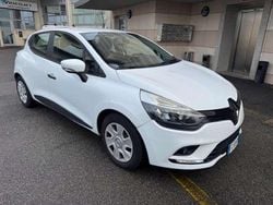 Bianco Usata 2016 Renault Clio Furgone | 4000 € (Ottimo prezzo)