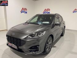 Grigio Usata 2024 Ford Kuga ST-Line SUV | 24.980 € (Buon prezzo)