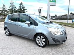 Grigio Usata 2012 Opel Meriva Monovolume | 4450 € (Buon prezzo)