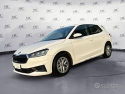 Bianco Usata 2023 Skoda Fabia Ambition Tre volumi | 12.500 € (Buon prezzo)