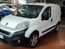 Bianco Usata 2018 Fiat Fiorino Furgone | 6999 € (Molto cara)