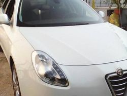 Usata 2013 Alfa Romeo Giulietta Due volumi | 5000 € (Ottimo prezzo)