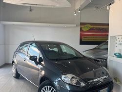 Grigio Usata 2010 Fiat Punto Evo Dynamic Due volumi | 4499 € (Buon prezzo)