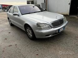 Grigio Usata 2000 Mercedes S320 Tre volumi | 5500 € (Buon prezzo)