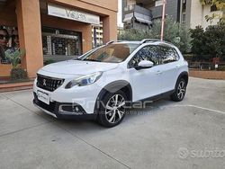 Bianco Usata 2018 Peugeot 2008 Allure SUV | 10.490 € (Buon prezzo)