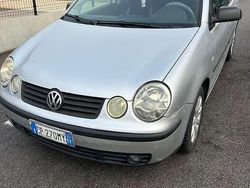 Usata 2004 VW Polo Comfortline Tre volumi | 1600 € (Cara)