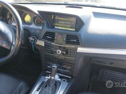 Bianco Usata 2011 Mercedes E250 Coupé | 9500 €