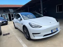 Usata 2023 Tesla Model 3 Tre volumi | 29.900 € (Ottimo prezzo)
