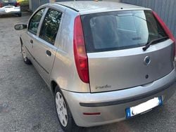 Usata 2004 Fiat Punto Active Tre volumi | 1900 € (Buon prezzo)