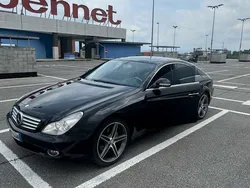 Usata 2008 Mercedes CLS320 Tre volumi | 7400 € (Buon prezzo)
