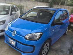 Blu Usata 2014 VW up! Due volumi | 8100 € (Buon prezzo)