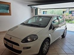 Bianco Usata 2013 Fiat Punto Due volumi | 3900 € (Buon prezzo)