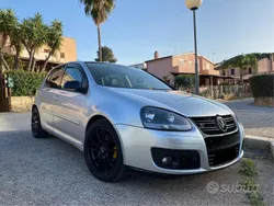 Usata 2007 VW Golf V GTD Tre volumi | 7000 € (Cara)