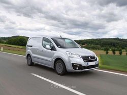 Bianco Nuova 2025 Peugeot Partner Monovolume | 11.950 €
