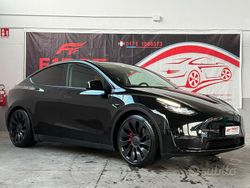 Nero Usata 2025 Tesla Model Y Performance SUV | 48.900 € (Cara)
