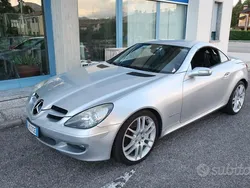 Argento Usata 2007 Mercedes SLK200 Cabrio | 12.900 € (Buon prezzo)