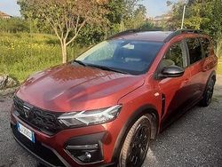 Usata 2022 Dacia Jogger Extreme Monovolume | 13.900 € (Ottimo prezzo)