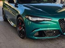 Usata 2024 Alfa Romeo Giulia Quadrifoglio Tre volumi | 82.000 € (Buon prezzo)