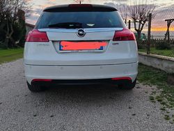 Bianco Usata 2011 Opel Insignia Station wagon | 6000 € (Buon prezzo)