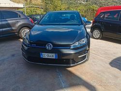 Grigio Usata 2015 VW Golf VII GTE Tre volumi | 16.700 € (Molto cara)