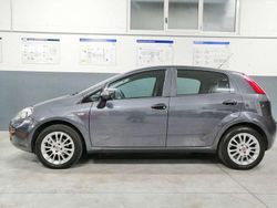 Grigio Usata 2016 Fiat Punto Street Due volumi | 7500 € (Buon prezzo)