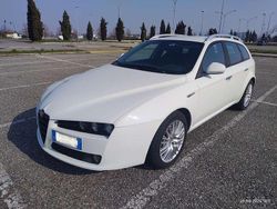 Bianco Usata 2011 Alfa Romeo 159 Progression Station wagon | 4500 € (Cara)