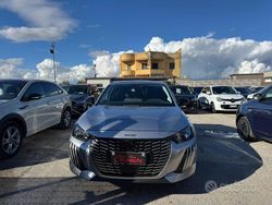 Grigio Usata 2025 Peugeot 208 Allure Due volumi | 18.800 € (Buon prezzo)