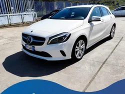 Bianco Usata 2017 Mercedes A180 Tre volumi | 15.400 € (Buon prezzo)