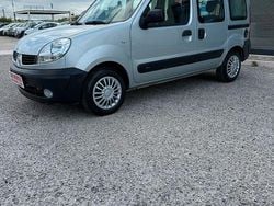 Grigio Usata 2009 Renault Kangoo Monovolume | 3500 € (Buon prezzo)