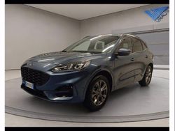 Chrome blue Usata 2023 Ford Kuga ST-Line SUV | 28.400 € (Cara)