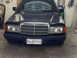 Usata 1993 Mercedes 190 Tre volumi | 2800 €