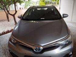 Usata 2016 Toyota Auris Hybrid Station wagon | 10.000 € (Ottimo prezzo)